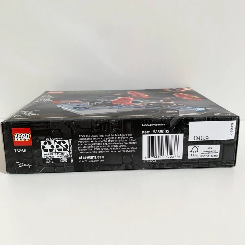 Lego Star Wars 4 minifigures and ship pack